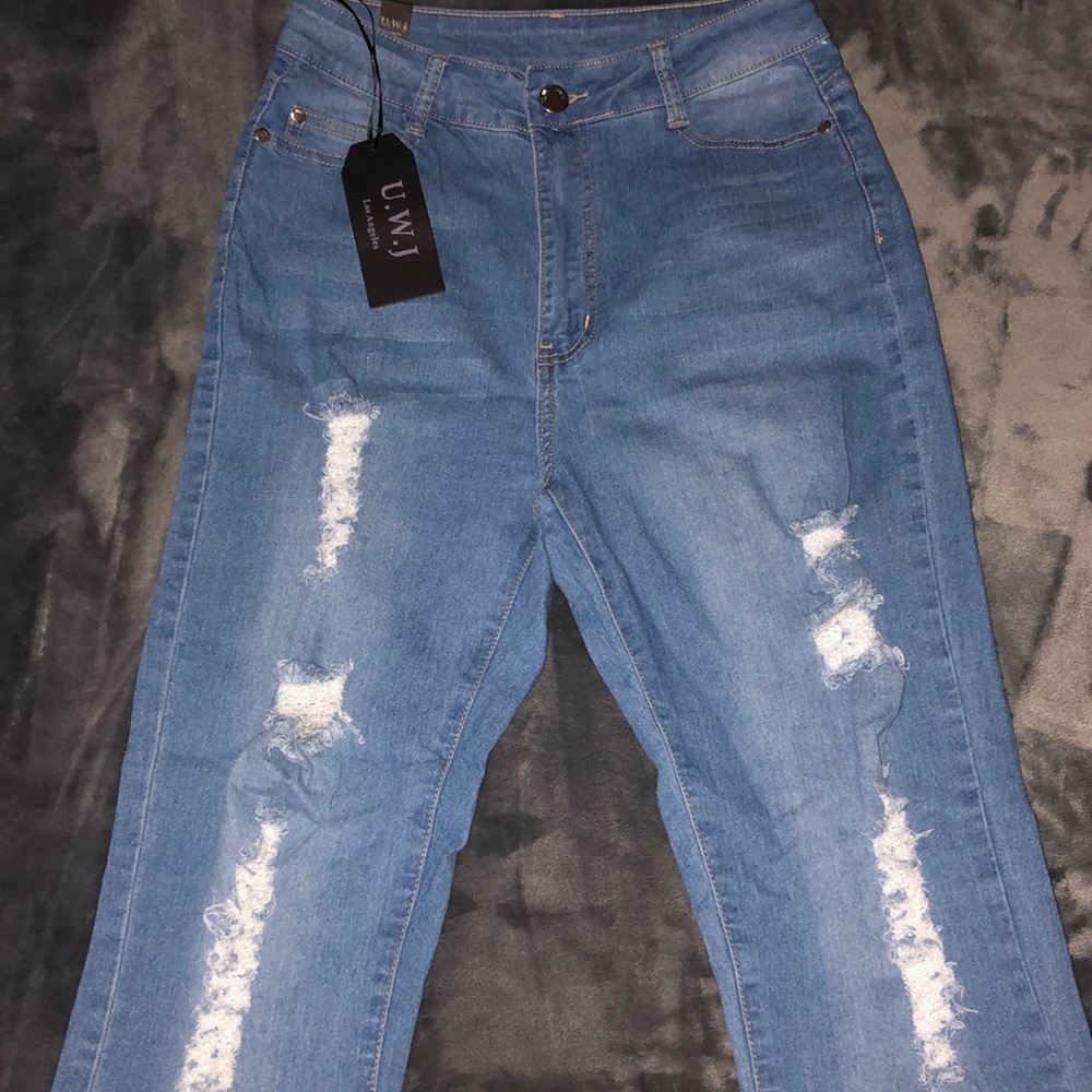 Fashion Nova jeans.NEVER WORN!